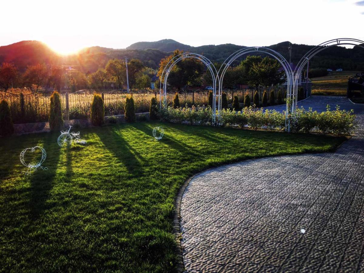 Gorodok Villa Migovo Luaran gambar