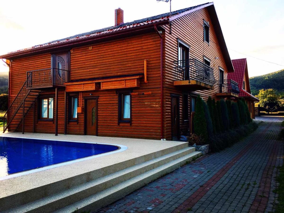 Gorodok Villa Migovo Luaran gambar